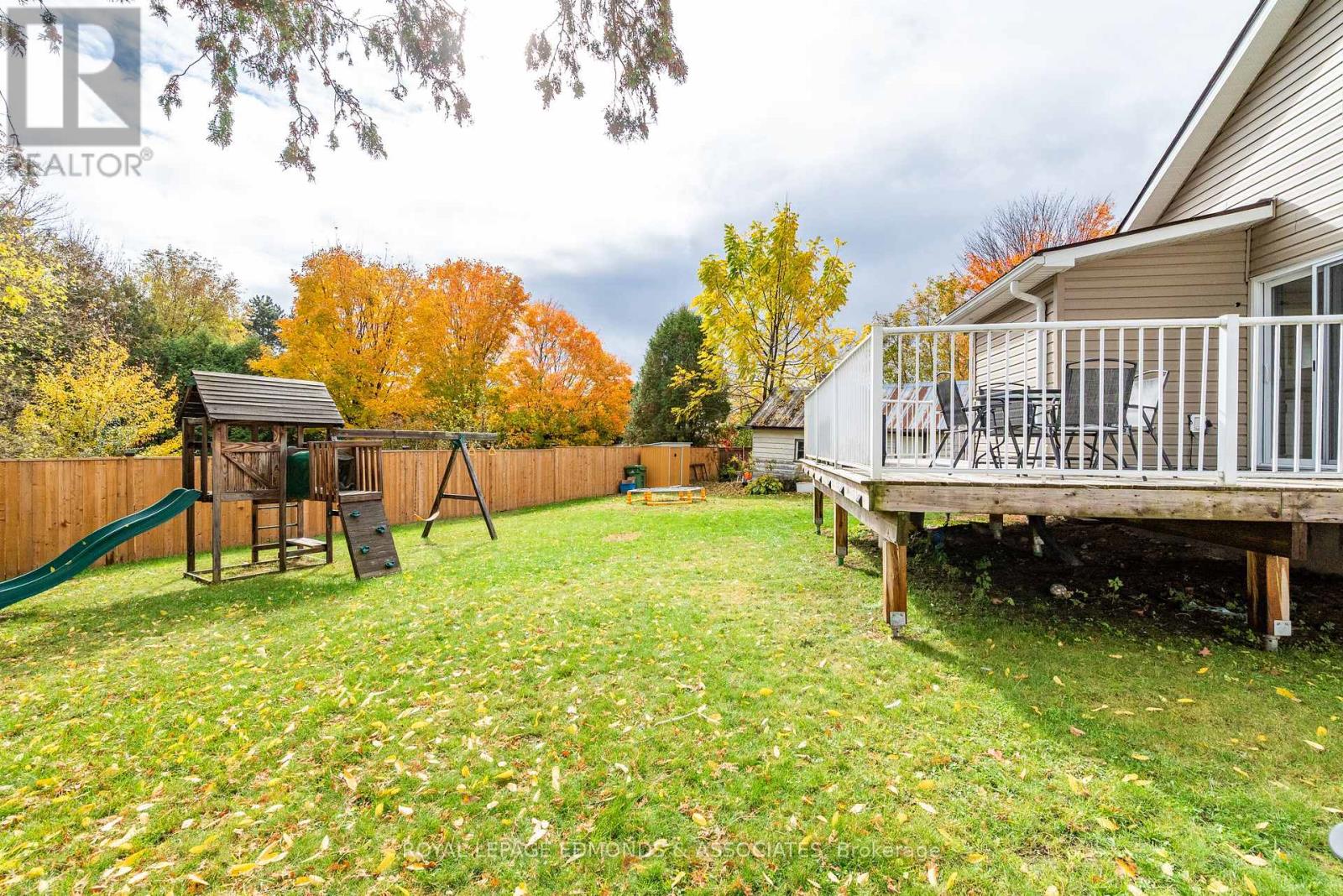 A - 465a Francis Street Property Photo 44