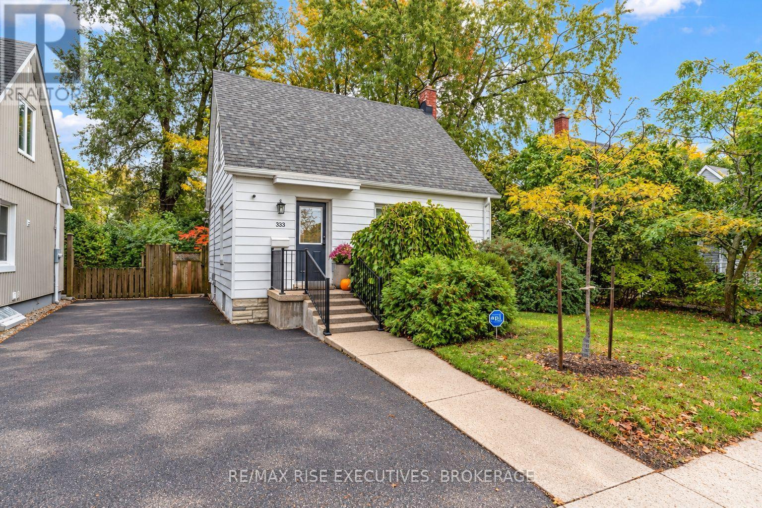 333 PALACE ROAD Property Photo 1