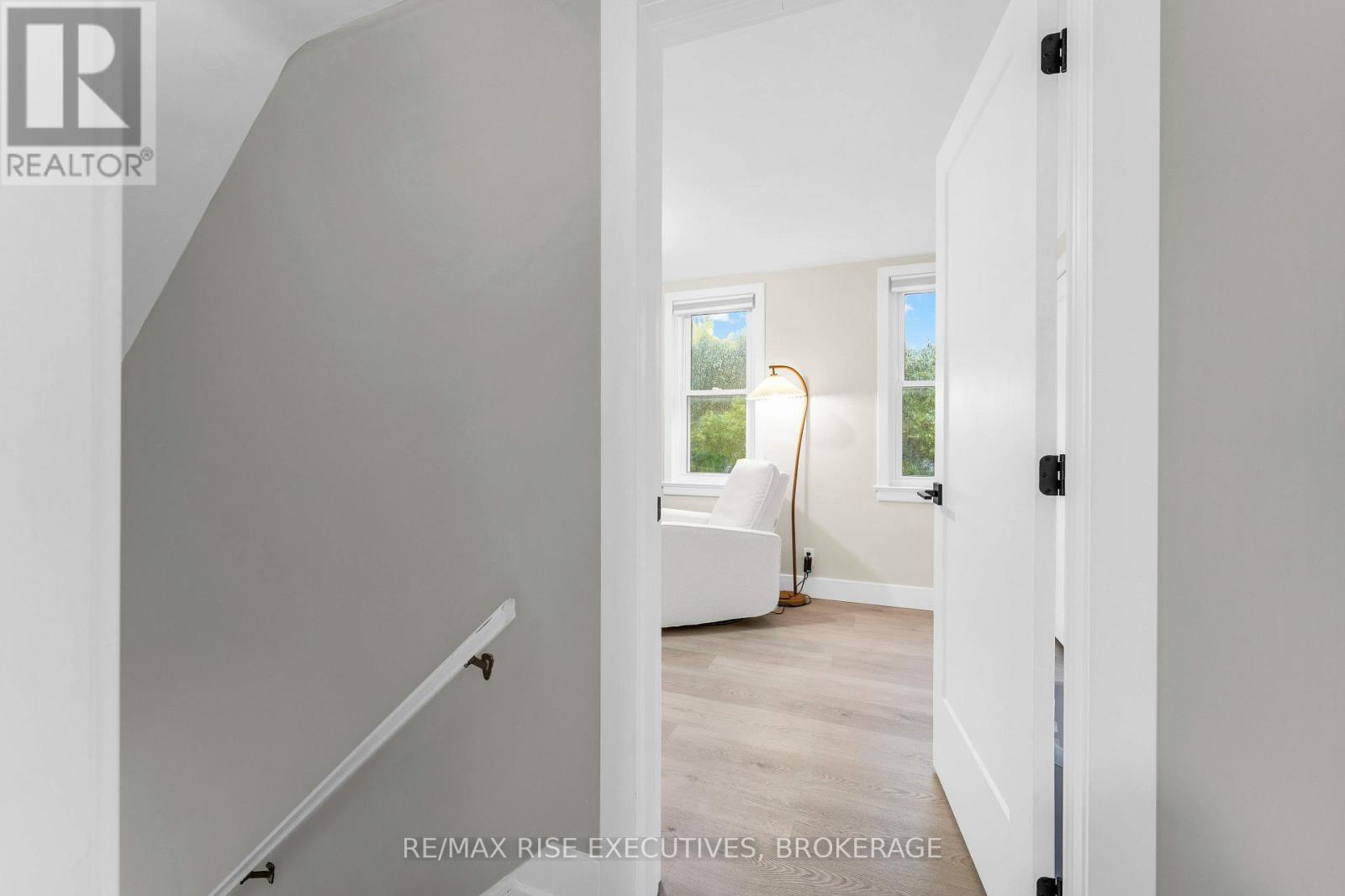 333 Palace Road Property Photo 15