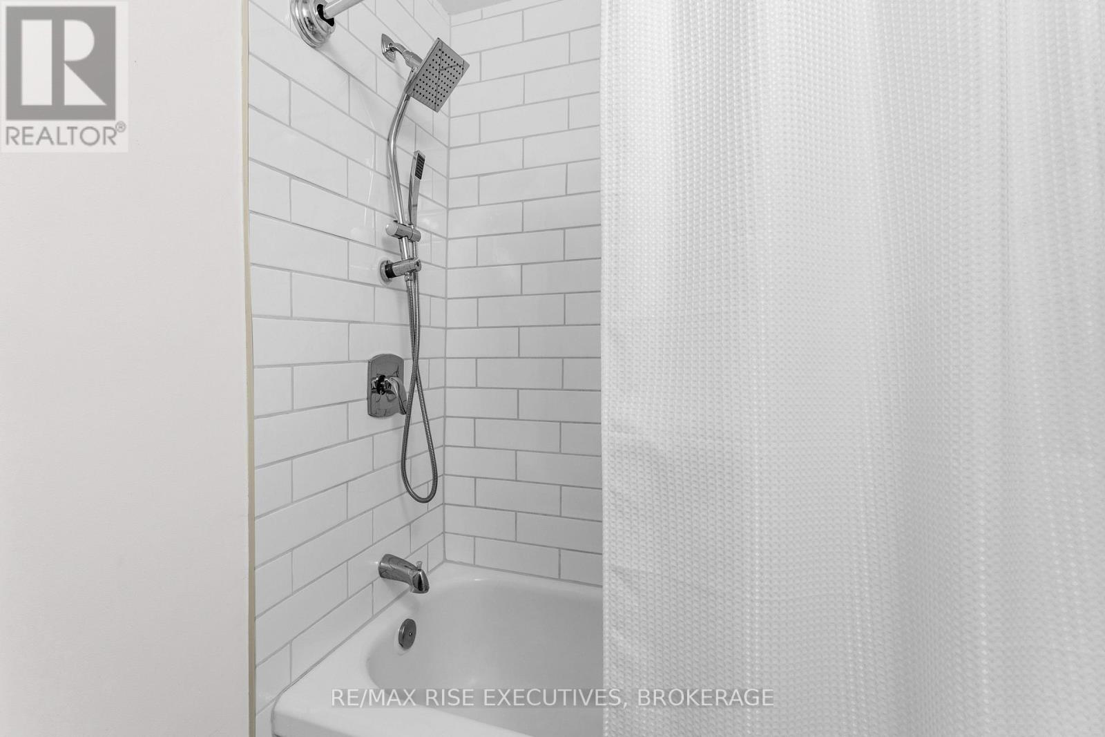 333 Palace Road Property Photo 20