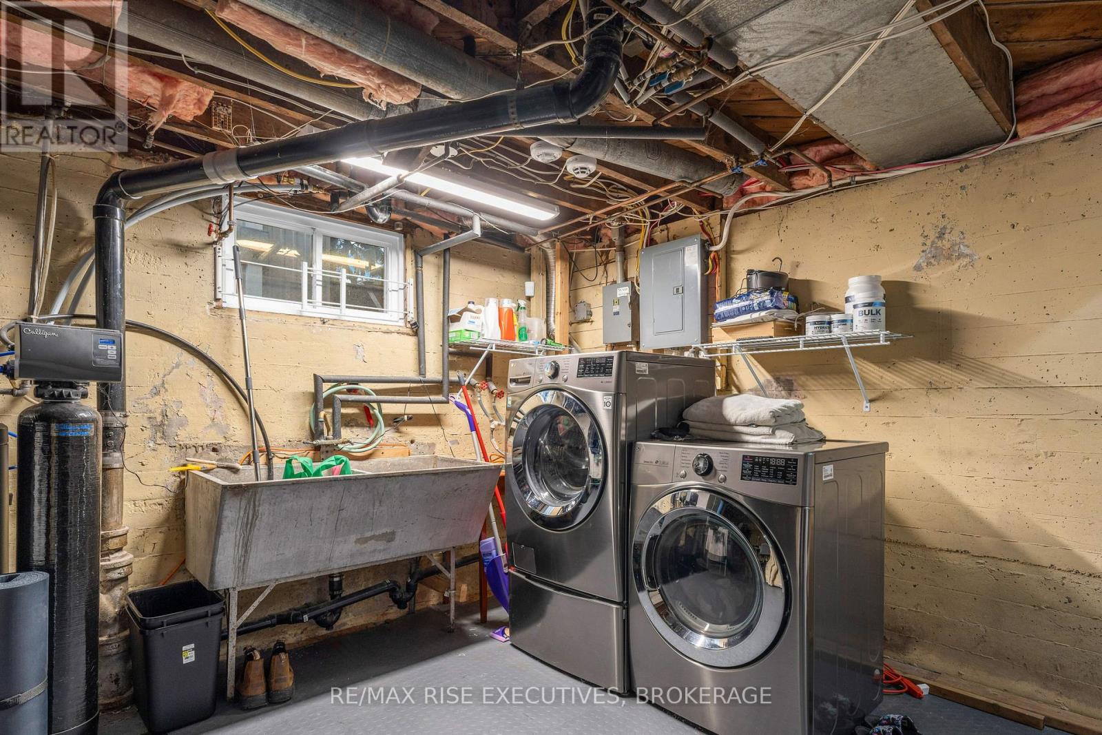 333 Palace Road Property Photo 24