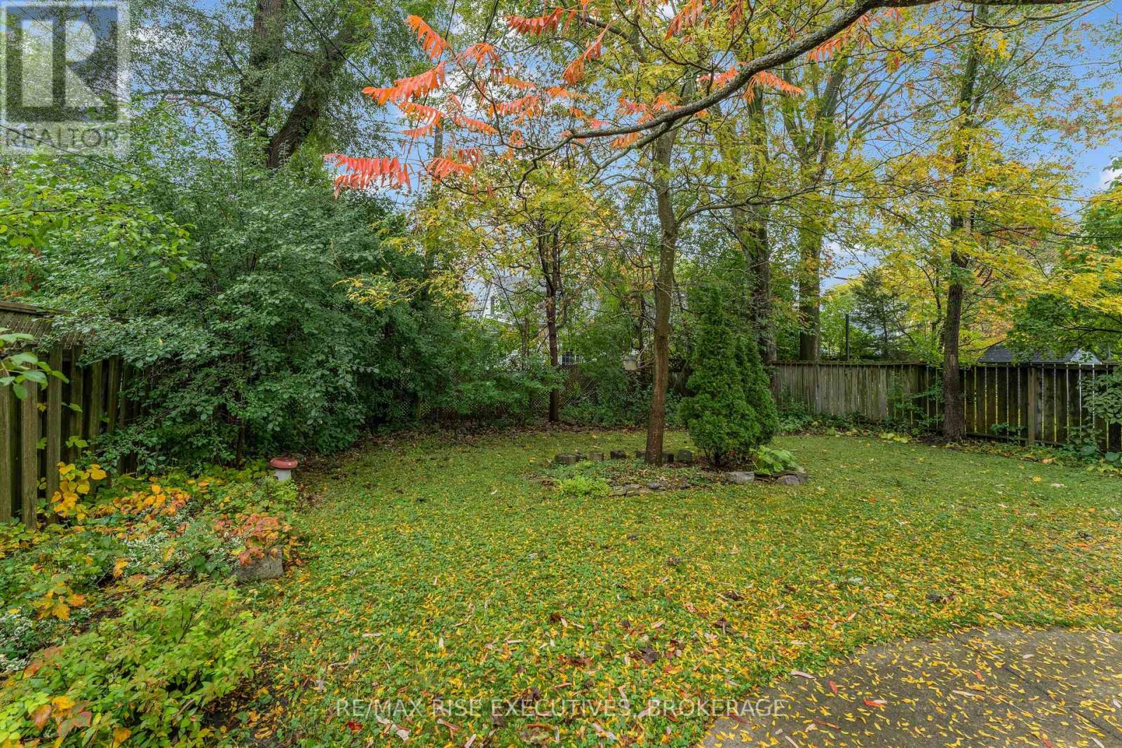333 Palace Road Property Photo 30