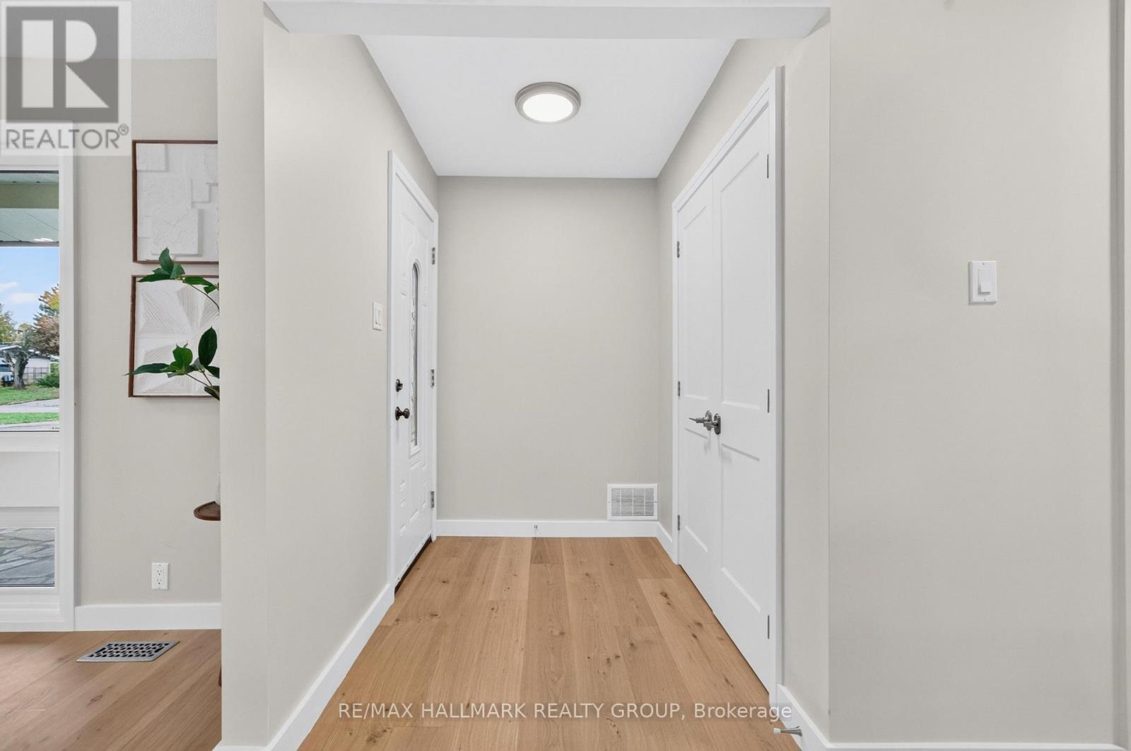 9 Cleadon Drive Property Photo 2