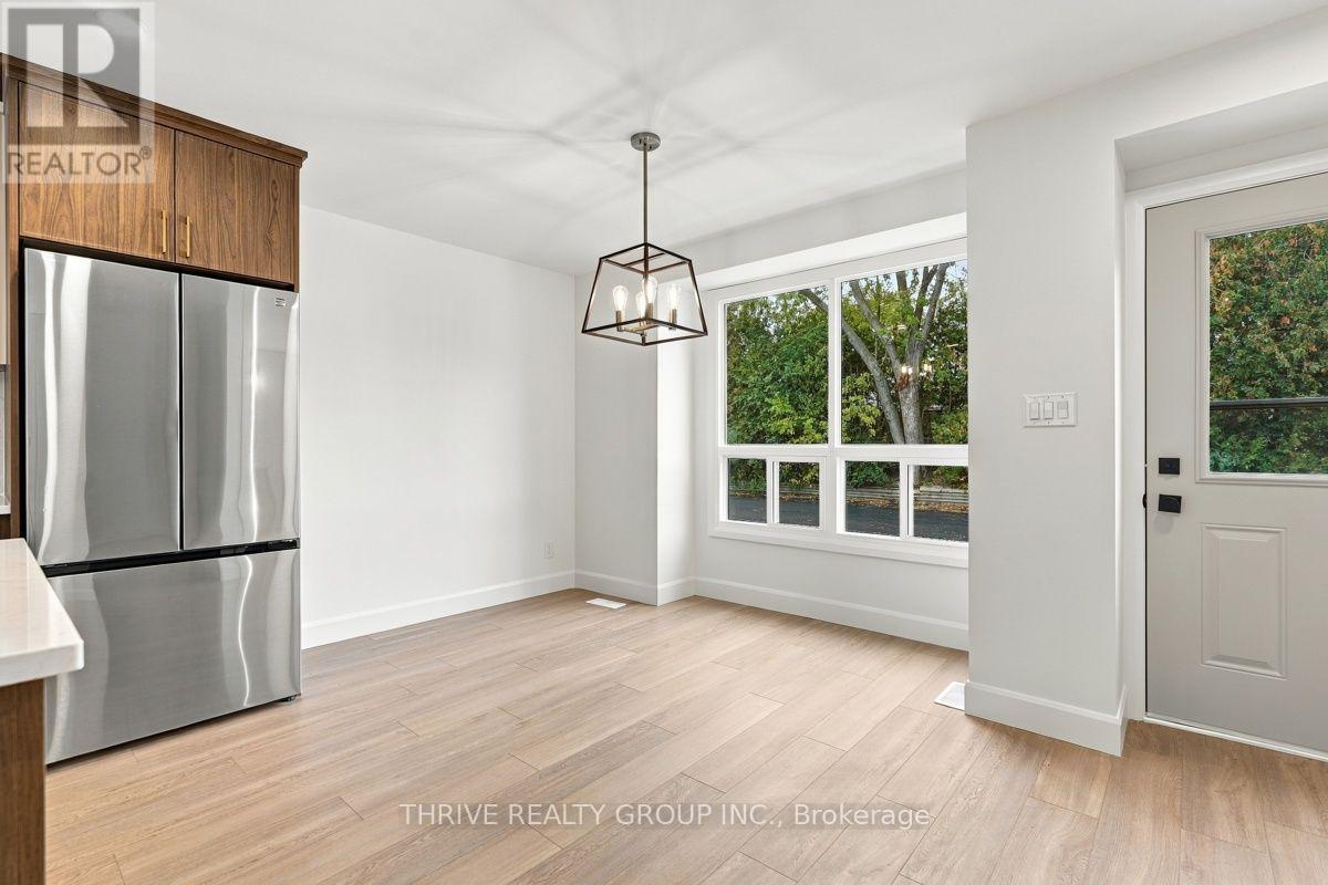 16 - 135 Belmont Drive Property Photo 11