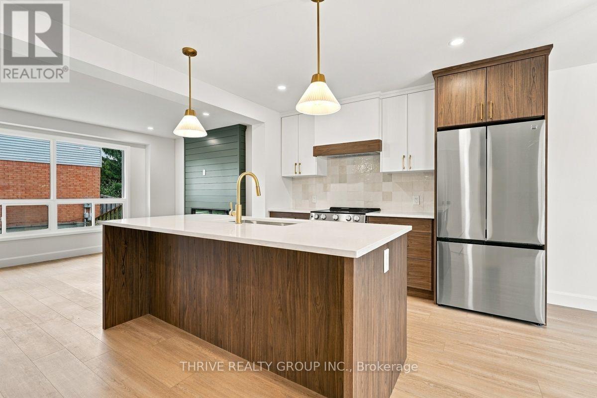 16 - 135 Belmont Drive Property Photo 14