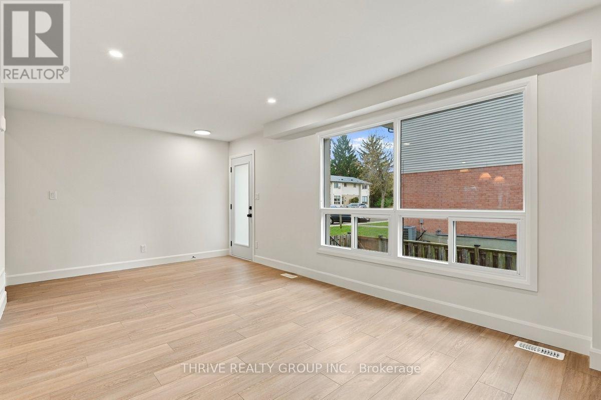 16 - 135 Belmont Drive Property Photo 21