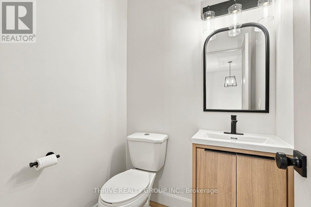 16 - 135 Belmont Drive Property Photo 34