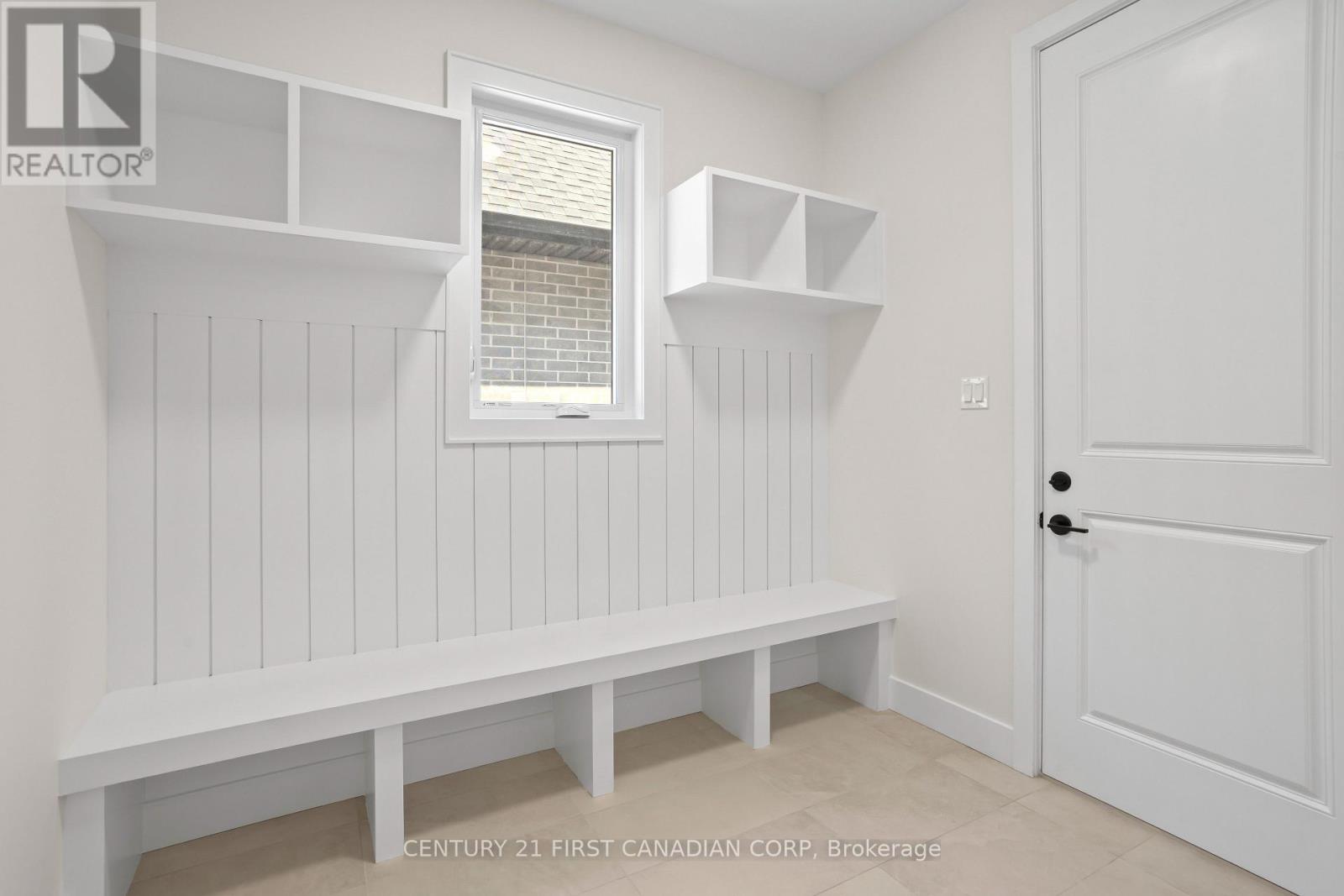 1610 Upper West Avenue Property Photo 11