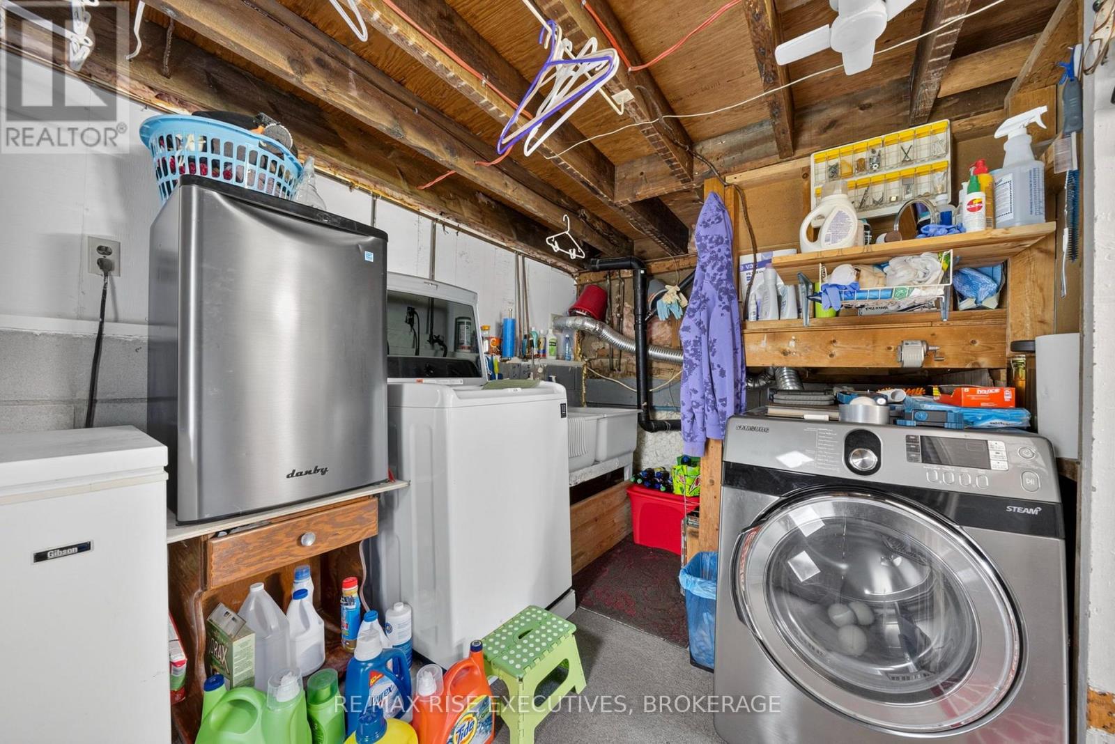 6900 Perth Road Property Photo 25