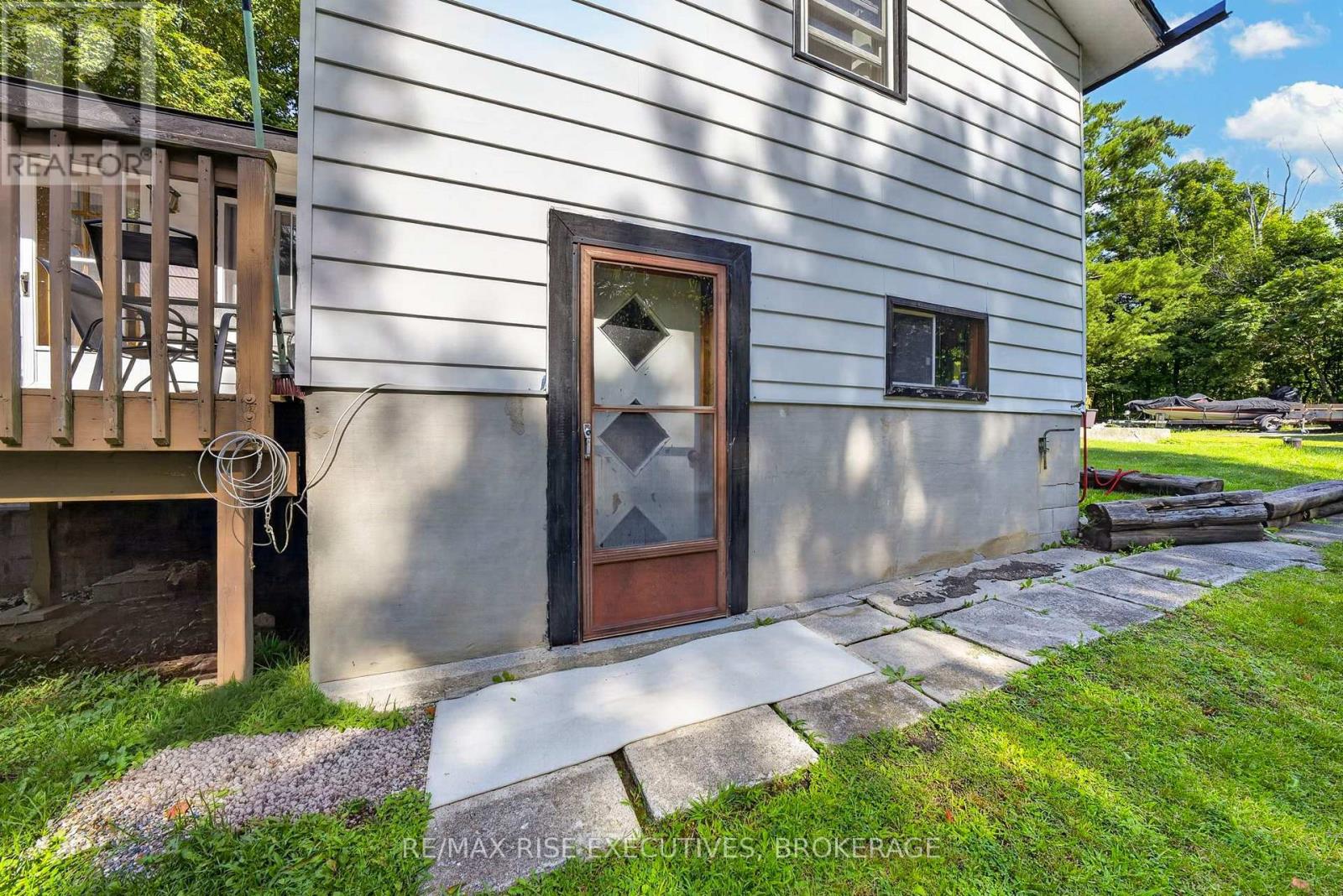 6900 Perth Road Property Photo 28
