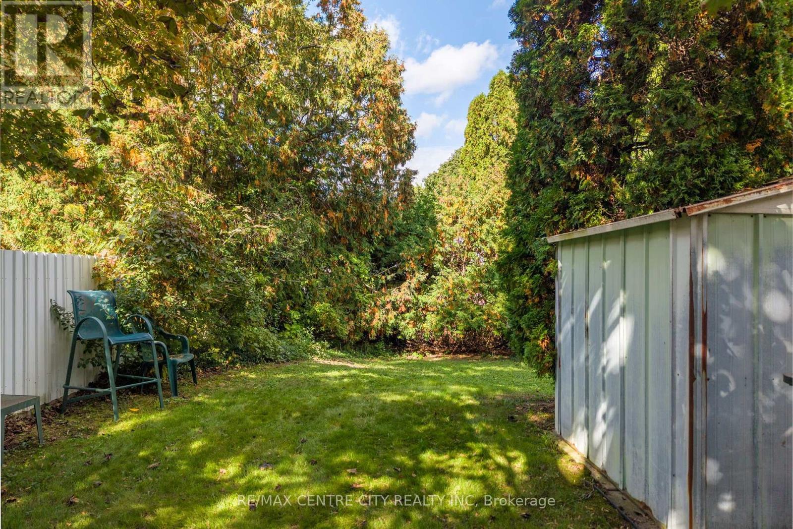 740 Dunboyne Crescent Property Photo 5