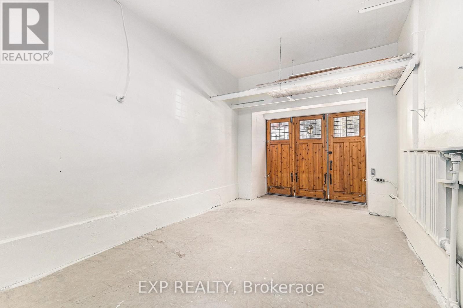 16 Lakeview Terrace Property Photo 24