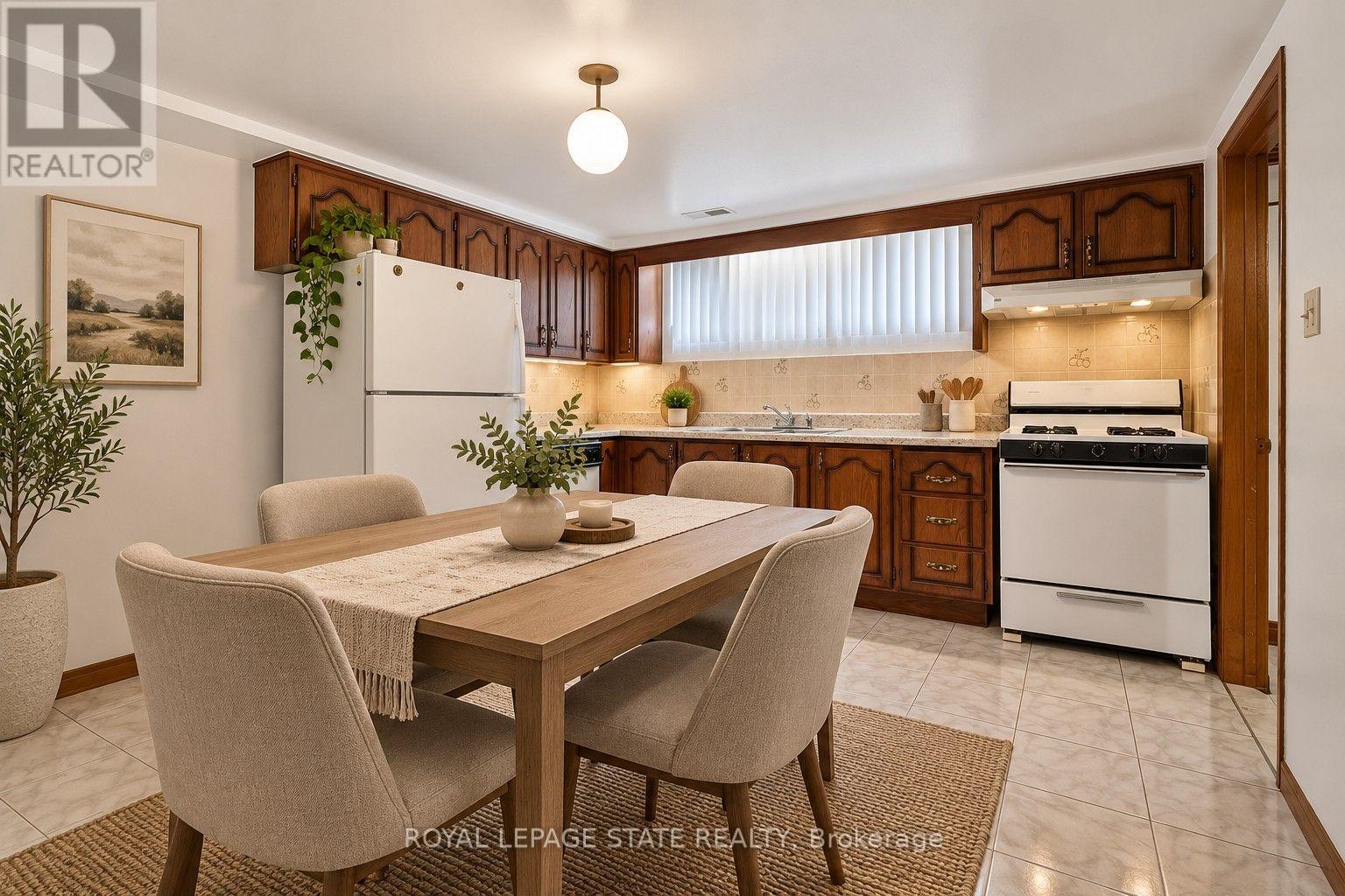 45 Worsley Road Property Photo 9