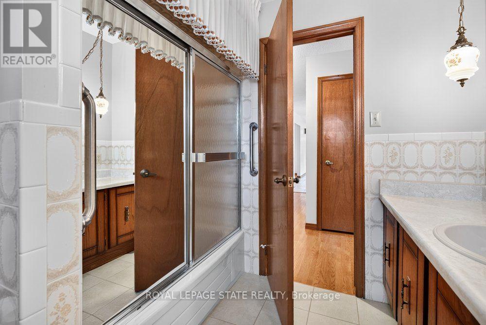 45 Worsley Road Property Photo 33