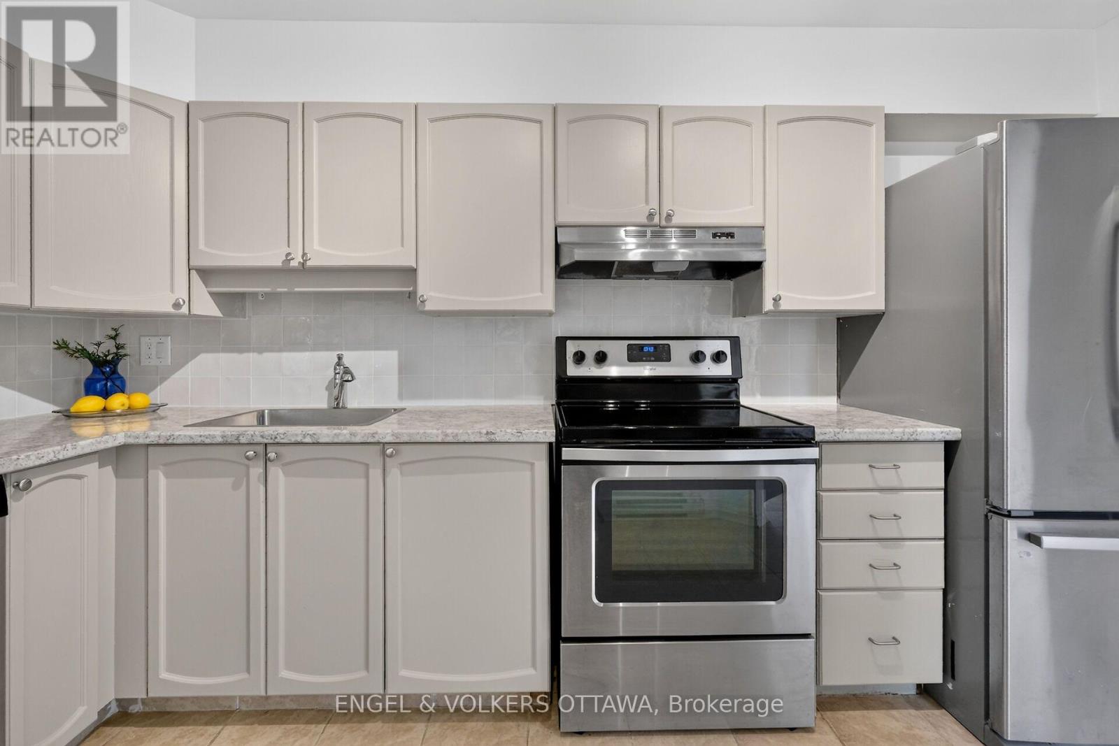 100 - 1780 Marsala Crescent Property Photo 15