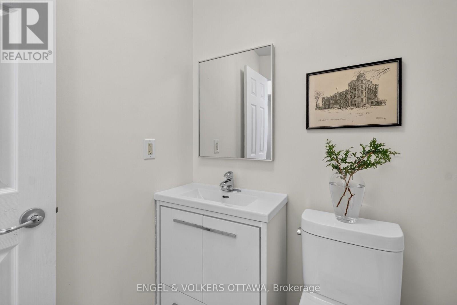 100 - 1780 Marsala Crescent Property Photo 17