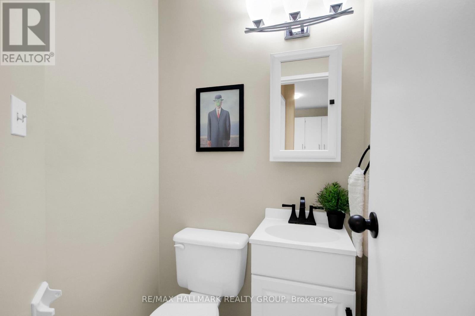 61 - 1582 Feather Lane Property Photo 12