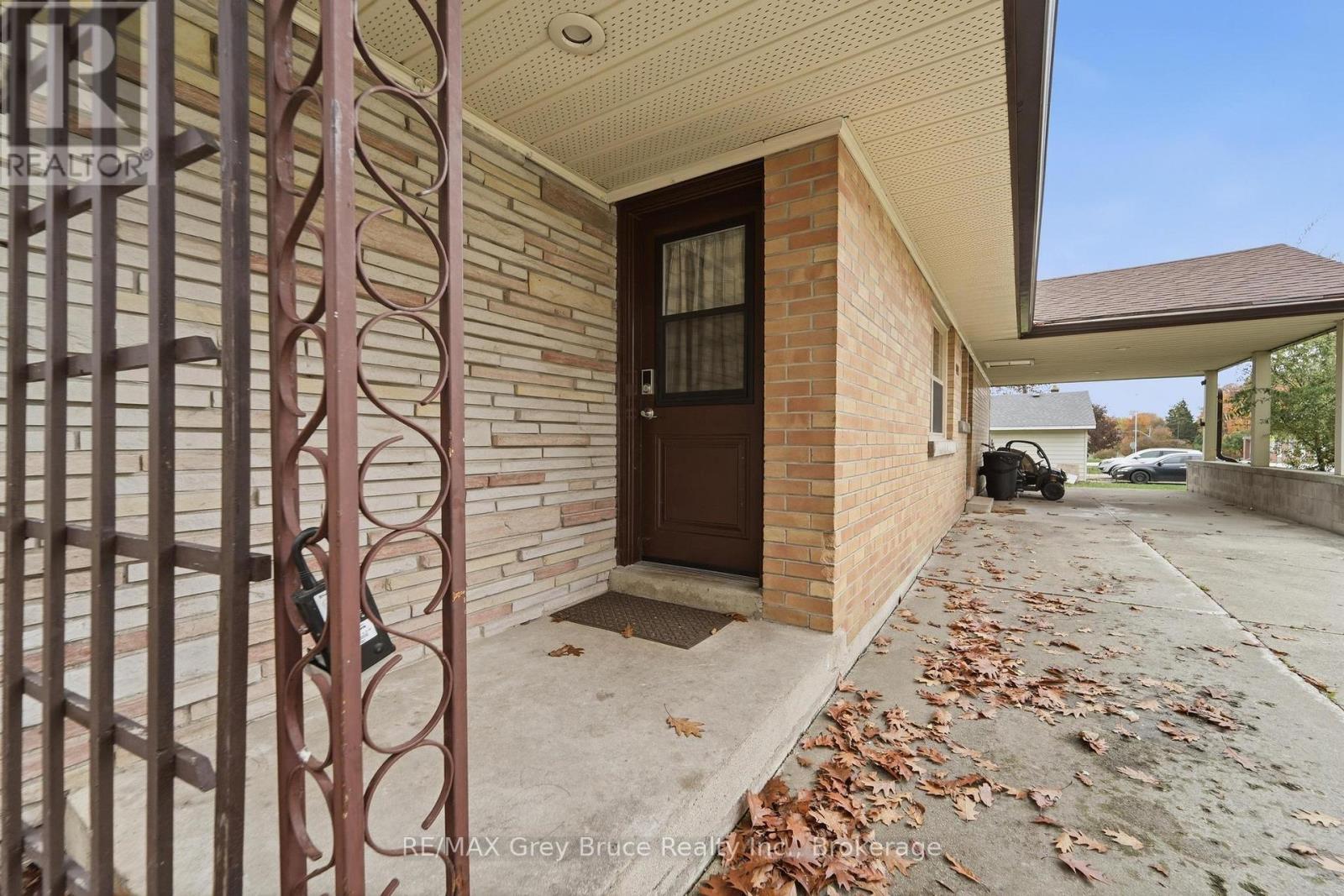 112 8th Street S Property Photo 42