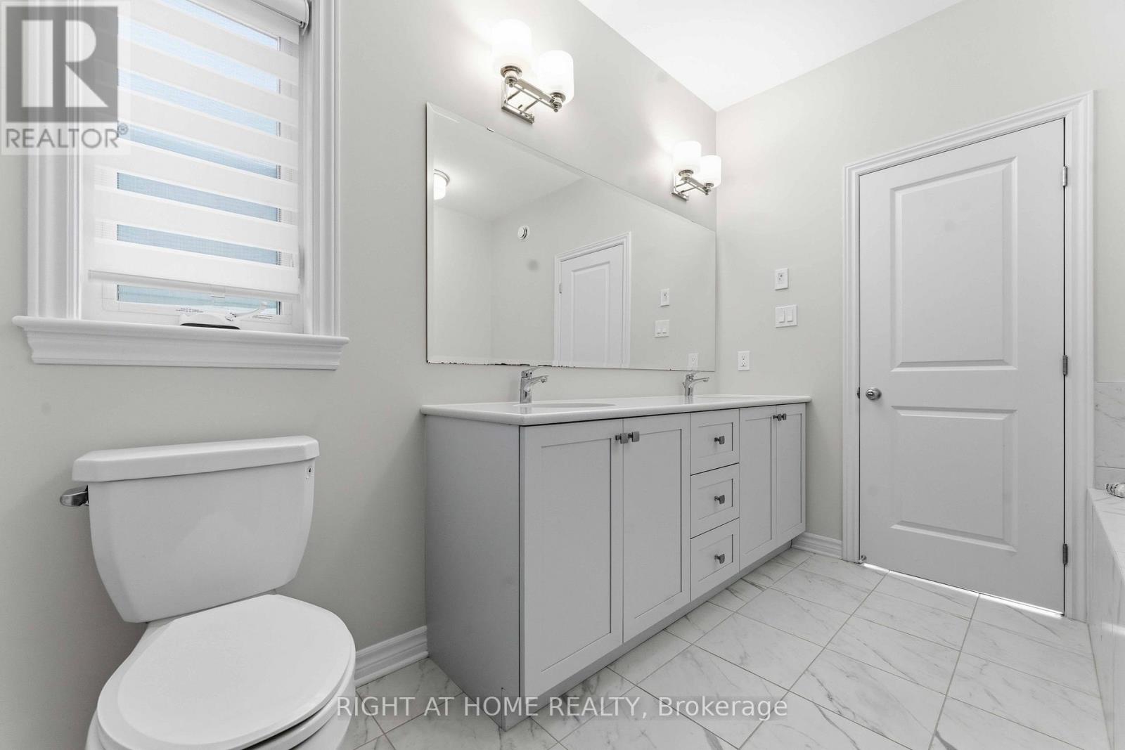 272 Maygrass Way Property Photo 23