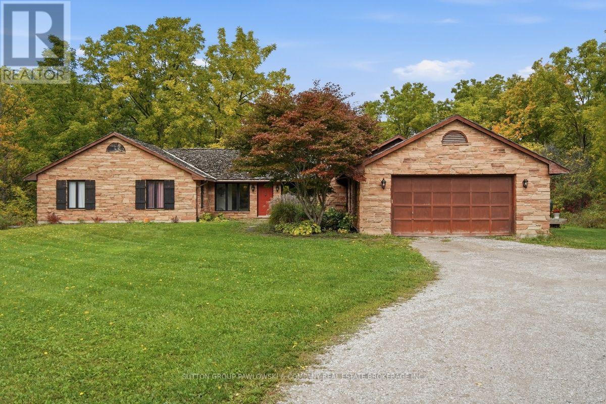 2174 Parkhill Drive Property Photo 7
