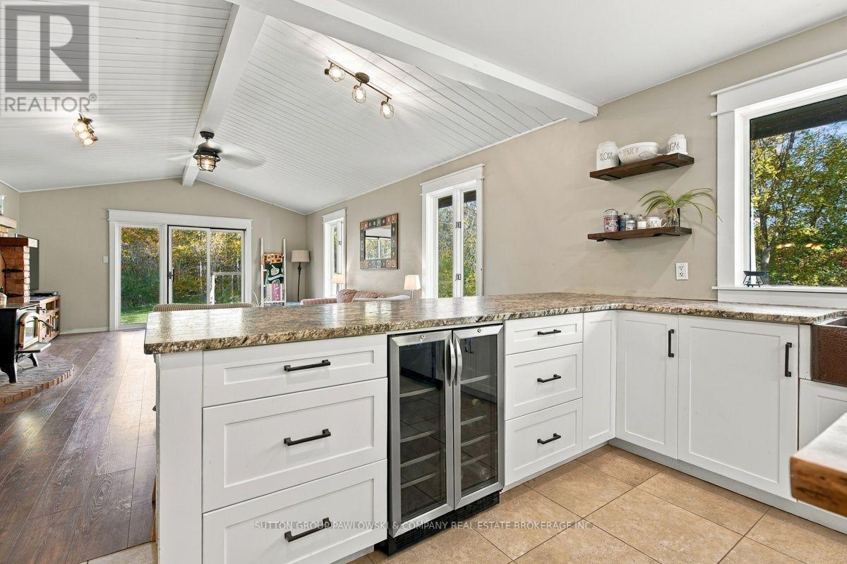 2174 Parkhill Drive Property Photo 22