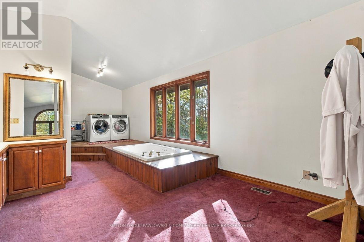 2174 Parkhill Drive Property Photo 28