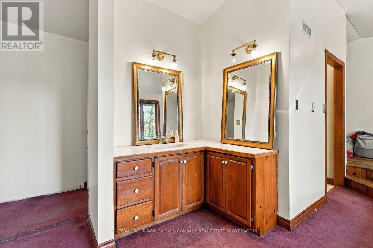 2174 Parkhill Drive Property Photo 29