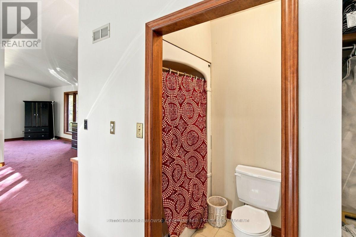 2174 Parkhill Drive Property Photo 30