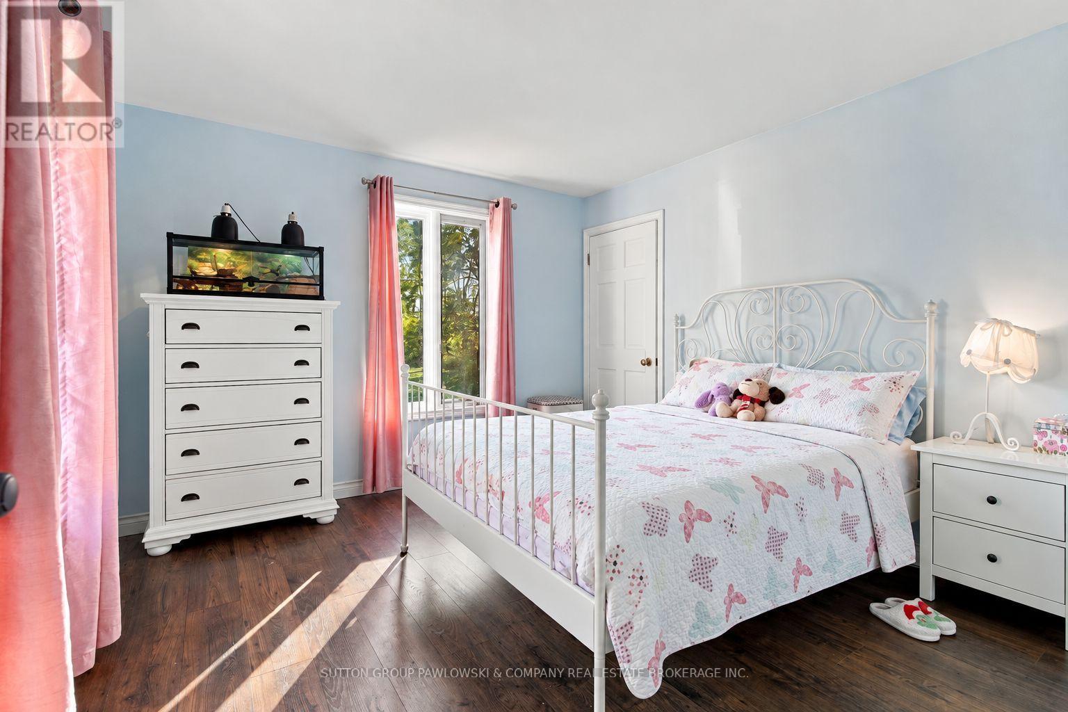 2174 Parkhill Drive Property Photo 32