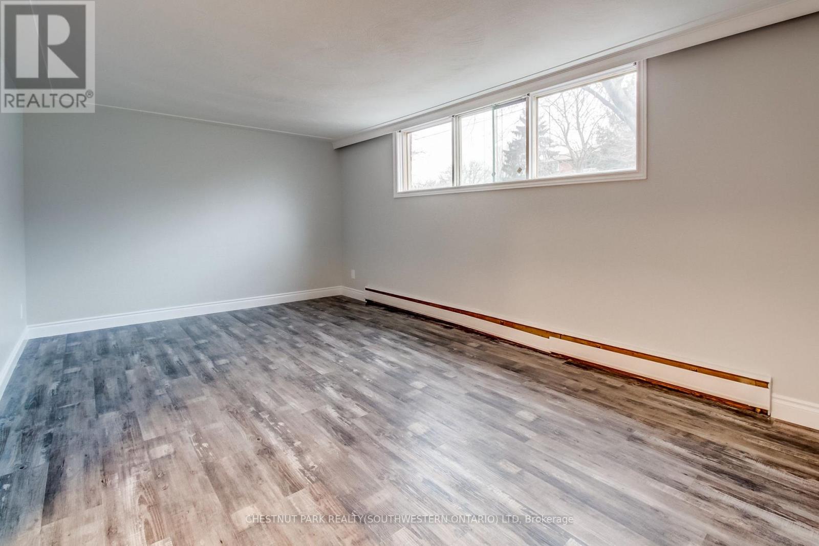 105 Dixon Street Property Photo 40