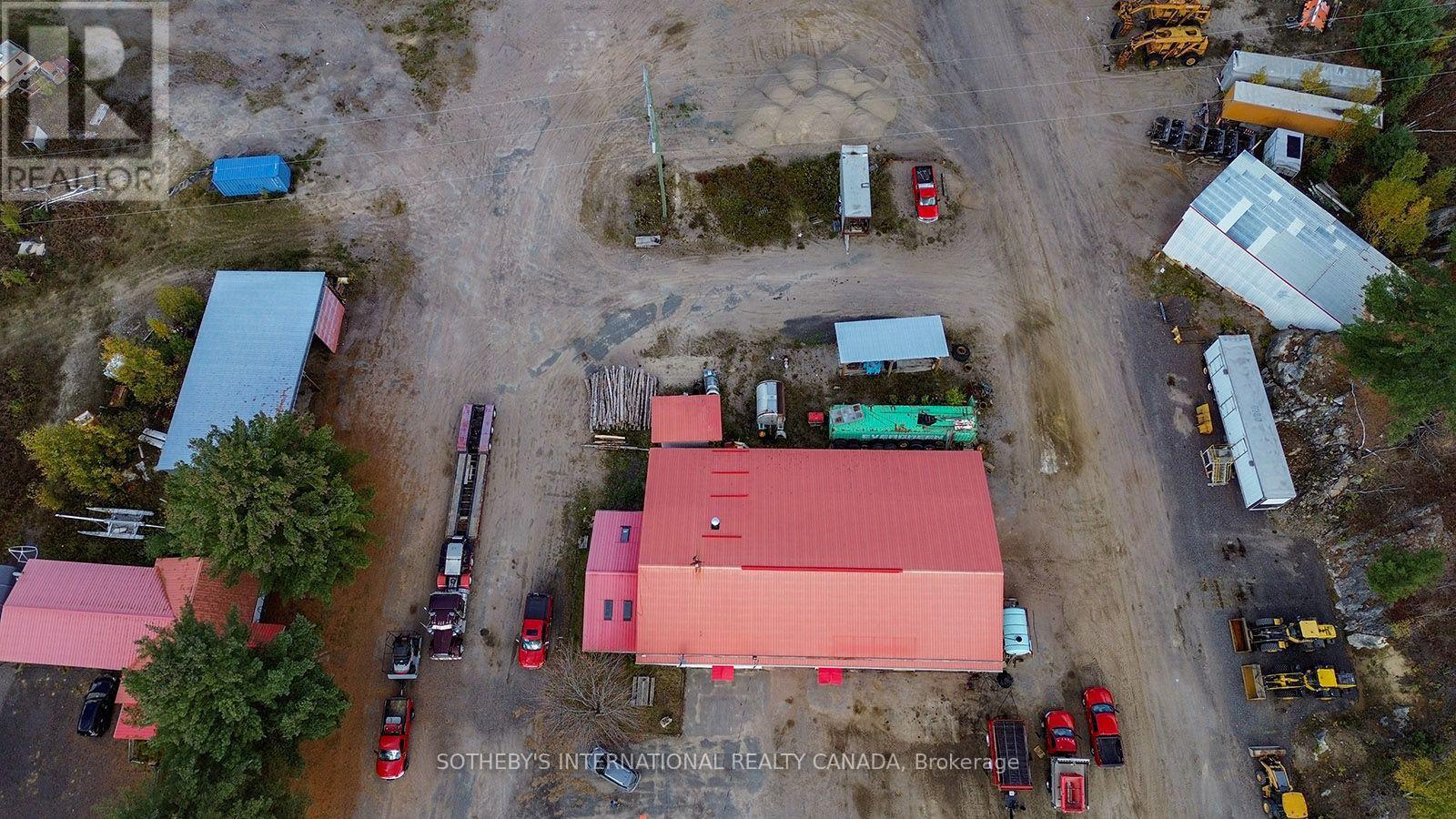 251 Highway 17 Property Photo 14