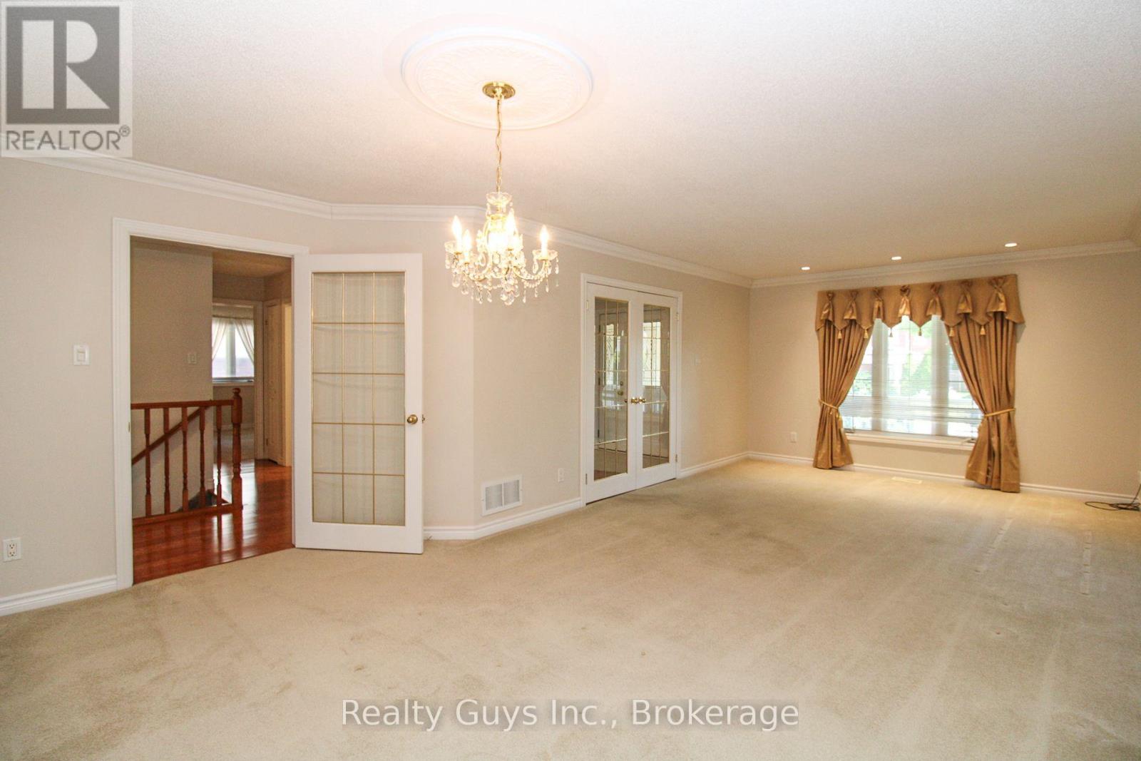 1682 Keppler Crescent Property Photo 13