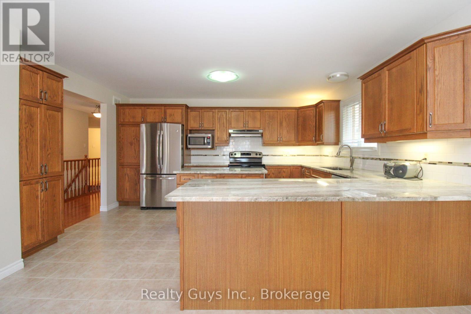 1682 Keppler Crescent Property Photo 18