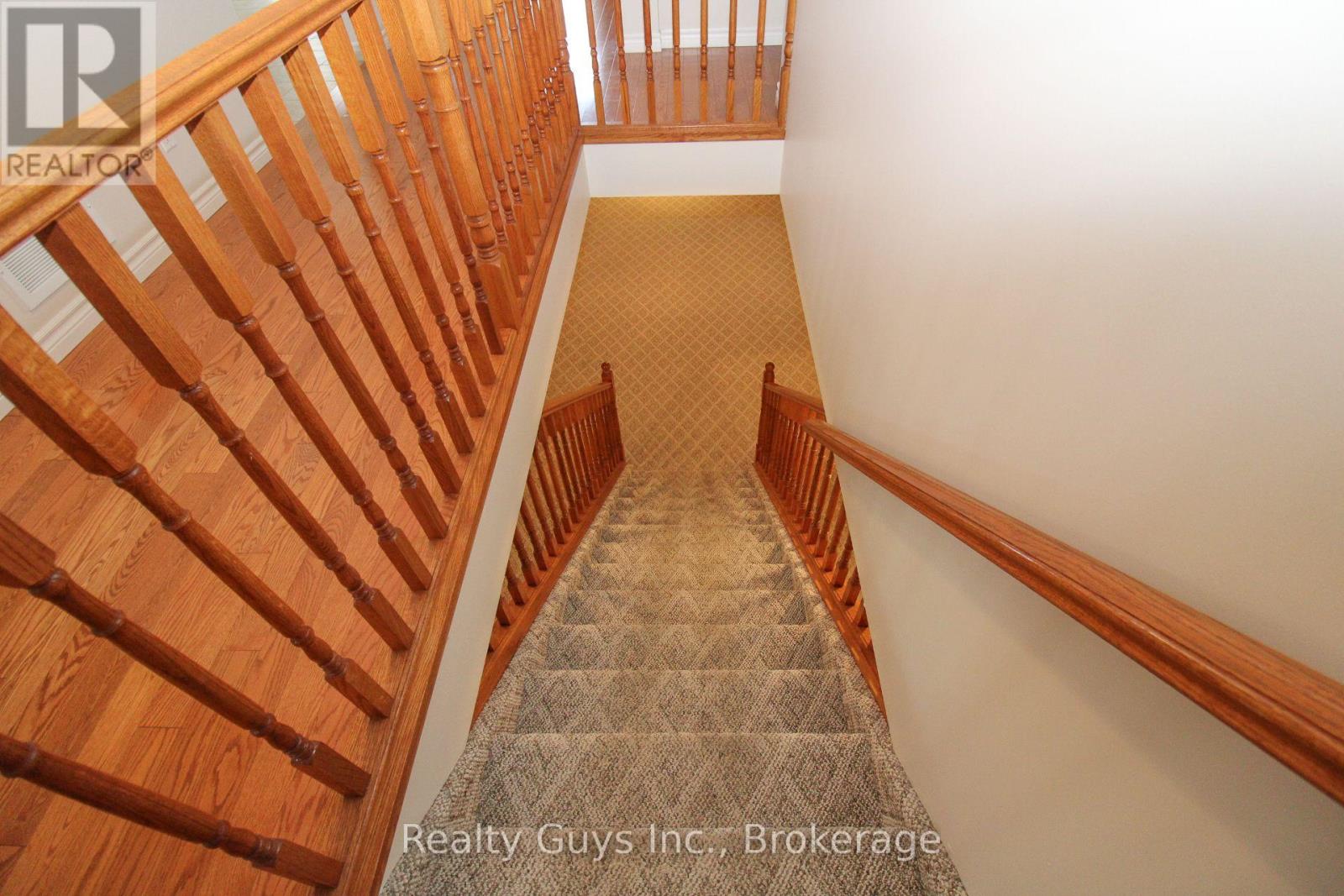 1682 Keppler Crescent Property Photo 32