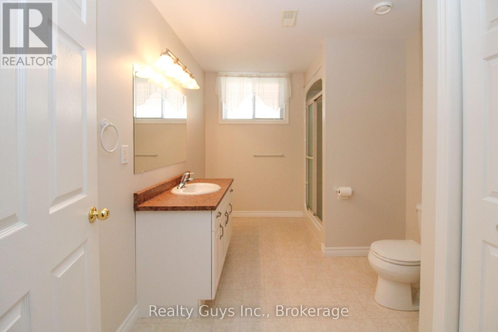 1682 Keppler Crescent Property Photo 39