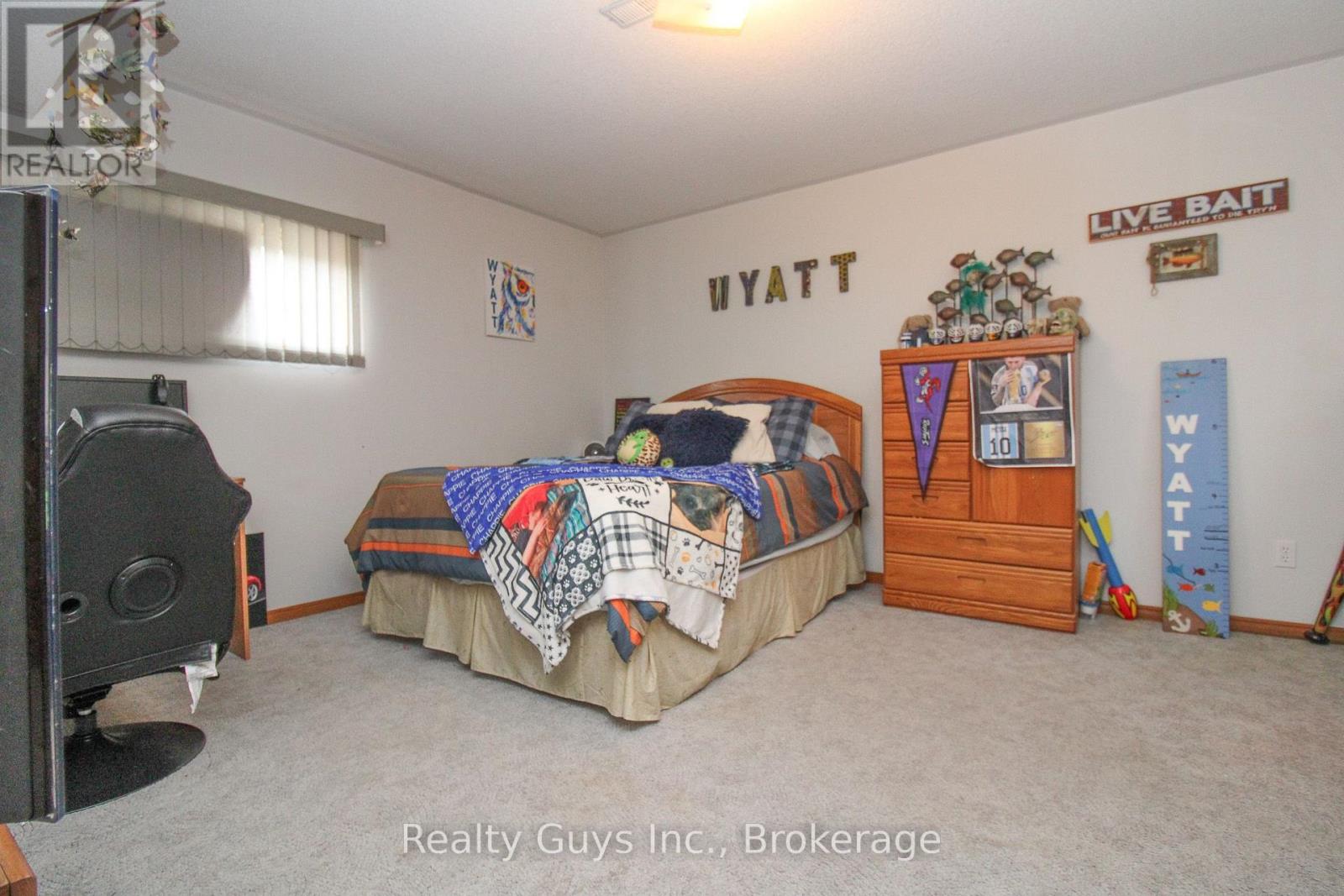 668 Brealey Drive Property Photo 42