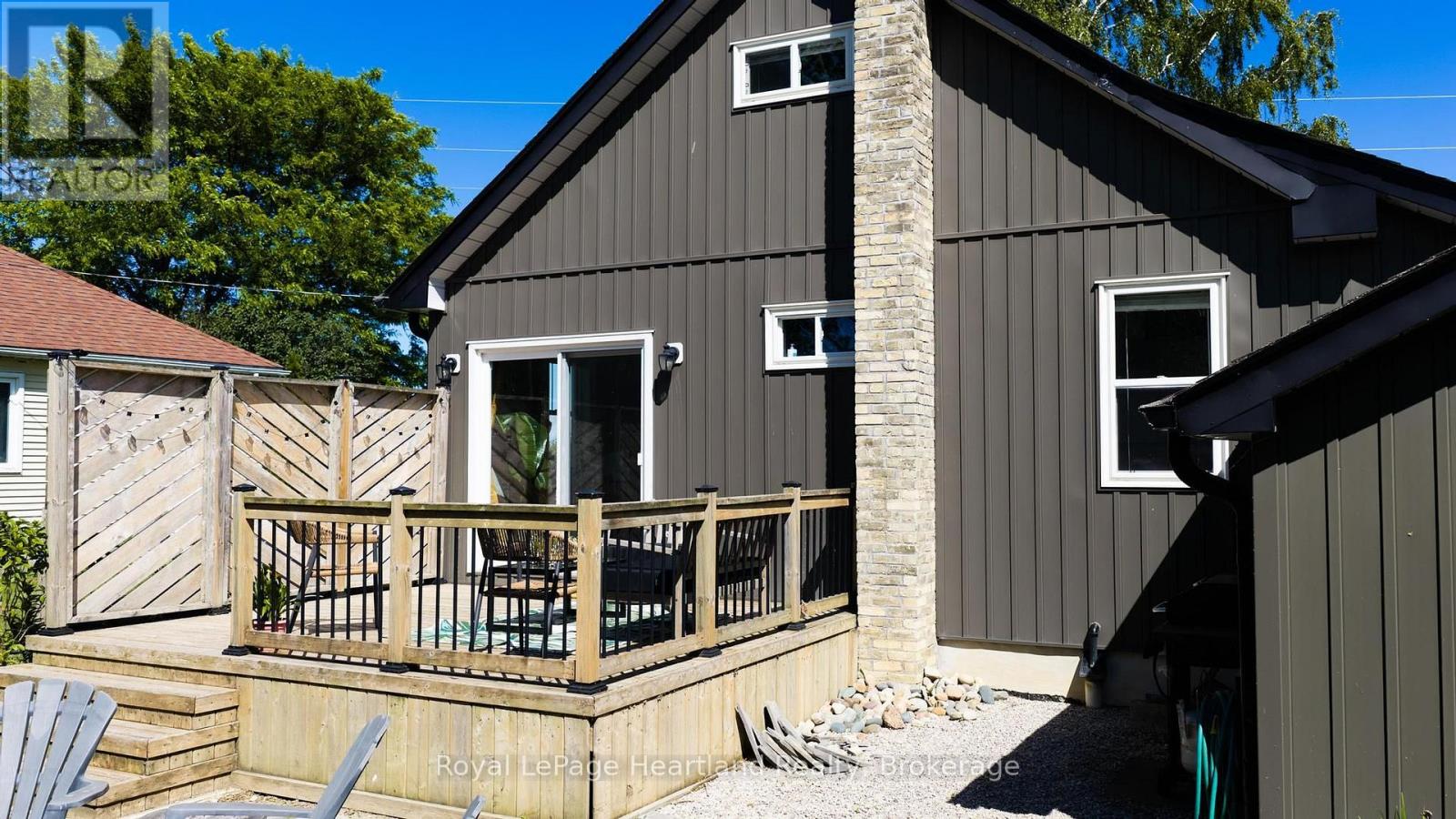 827 Highway 21 Property Photo 26