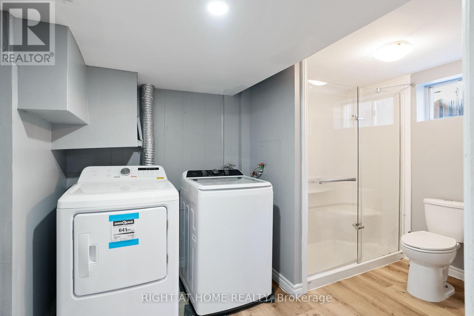 236 Highbury Avenue N Property Photo 29
