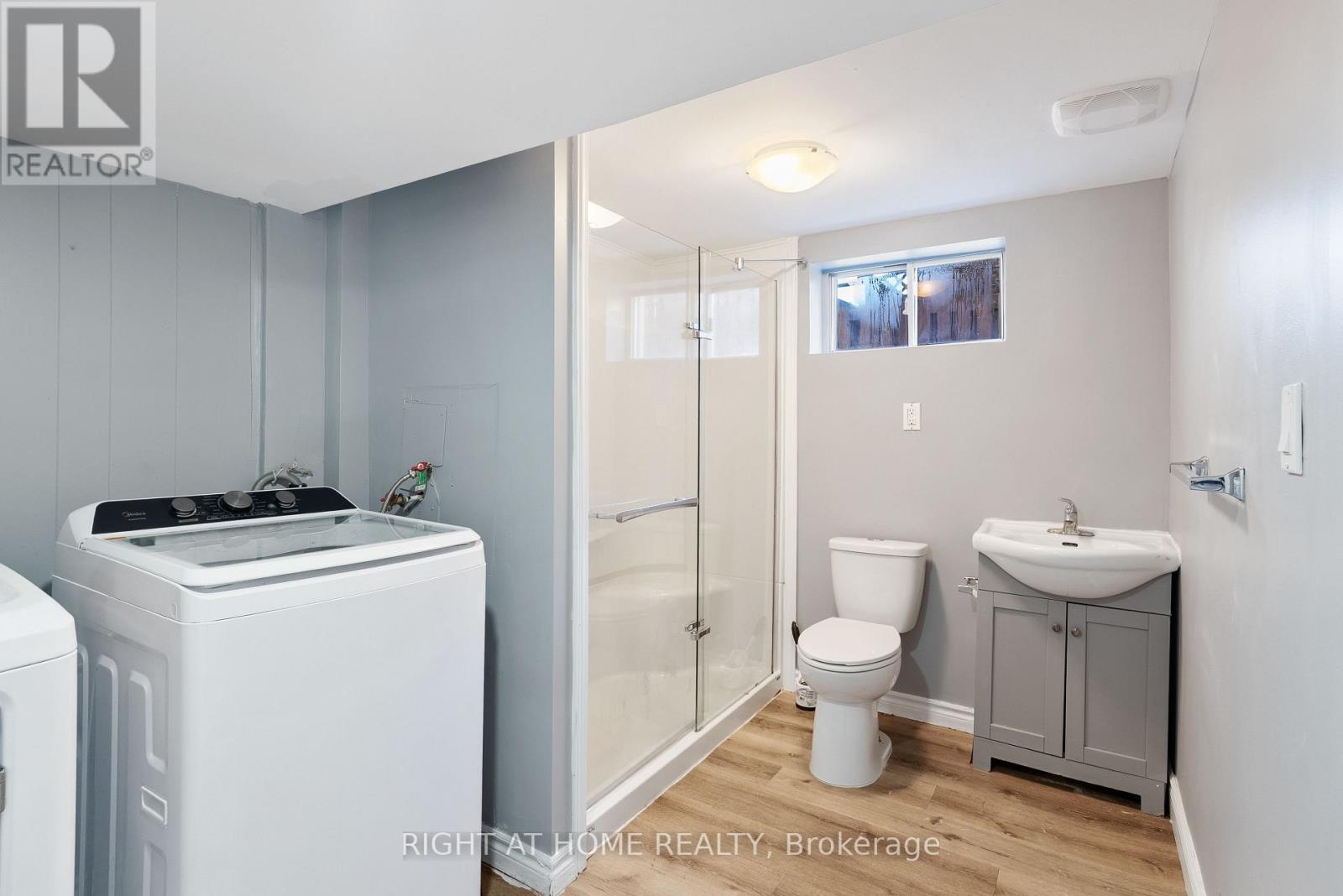 236 Highbury Avenue N Property Photo 30