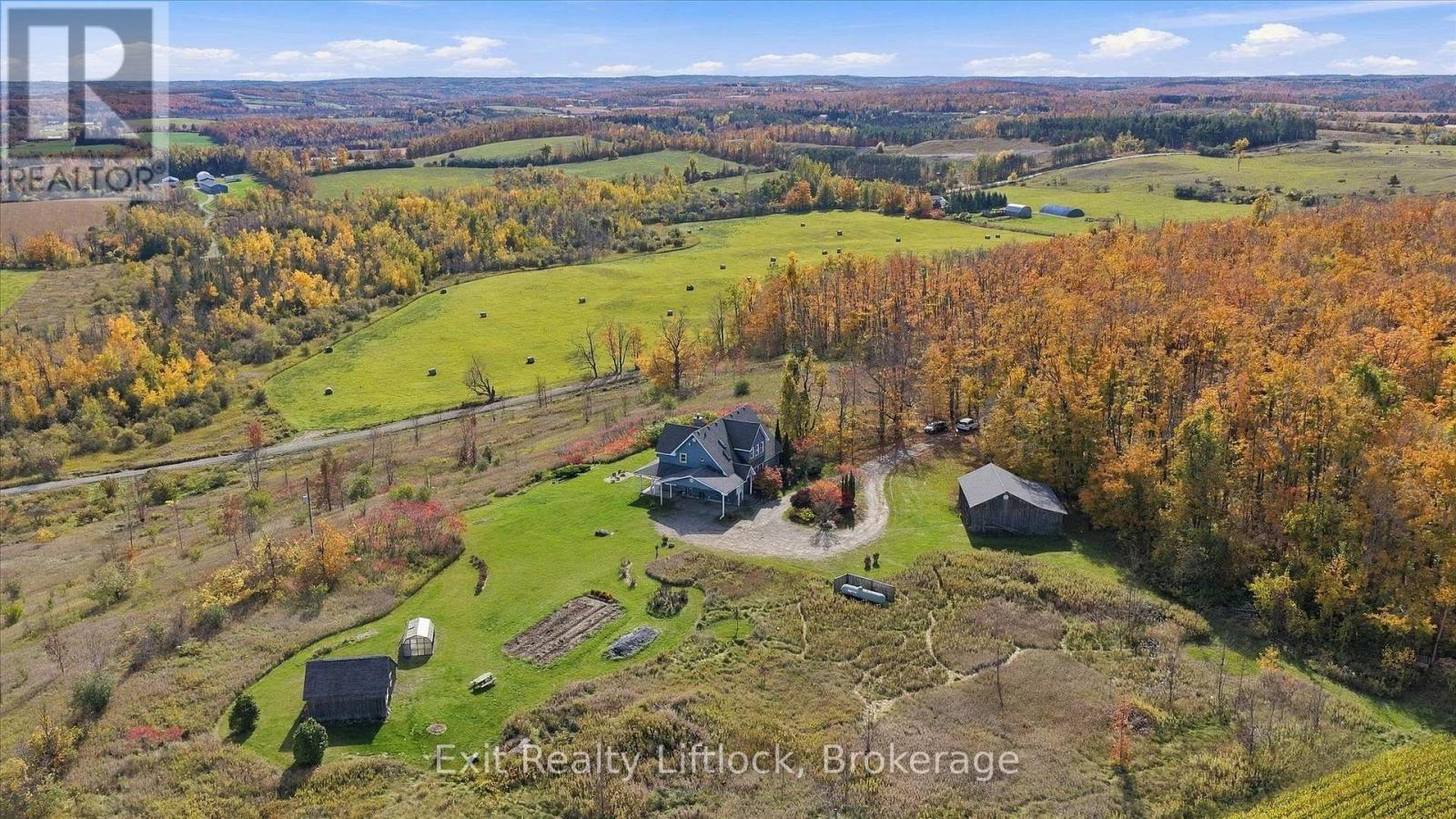 836 Hayes Line Property Photo 27