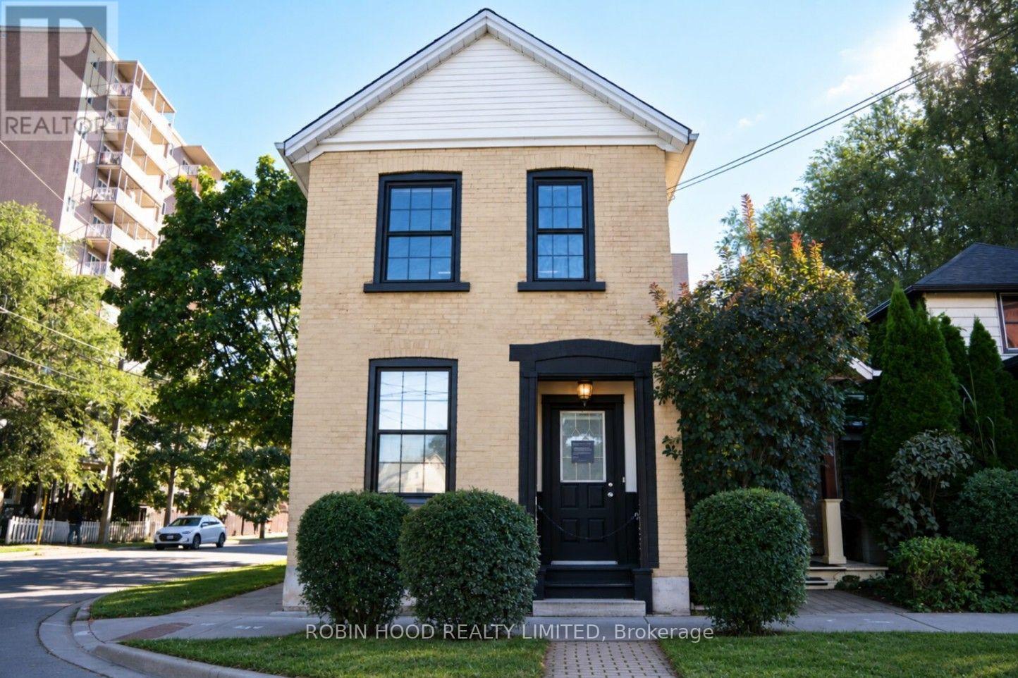 Lower - 19 Court Street Property Photo 1