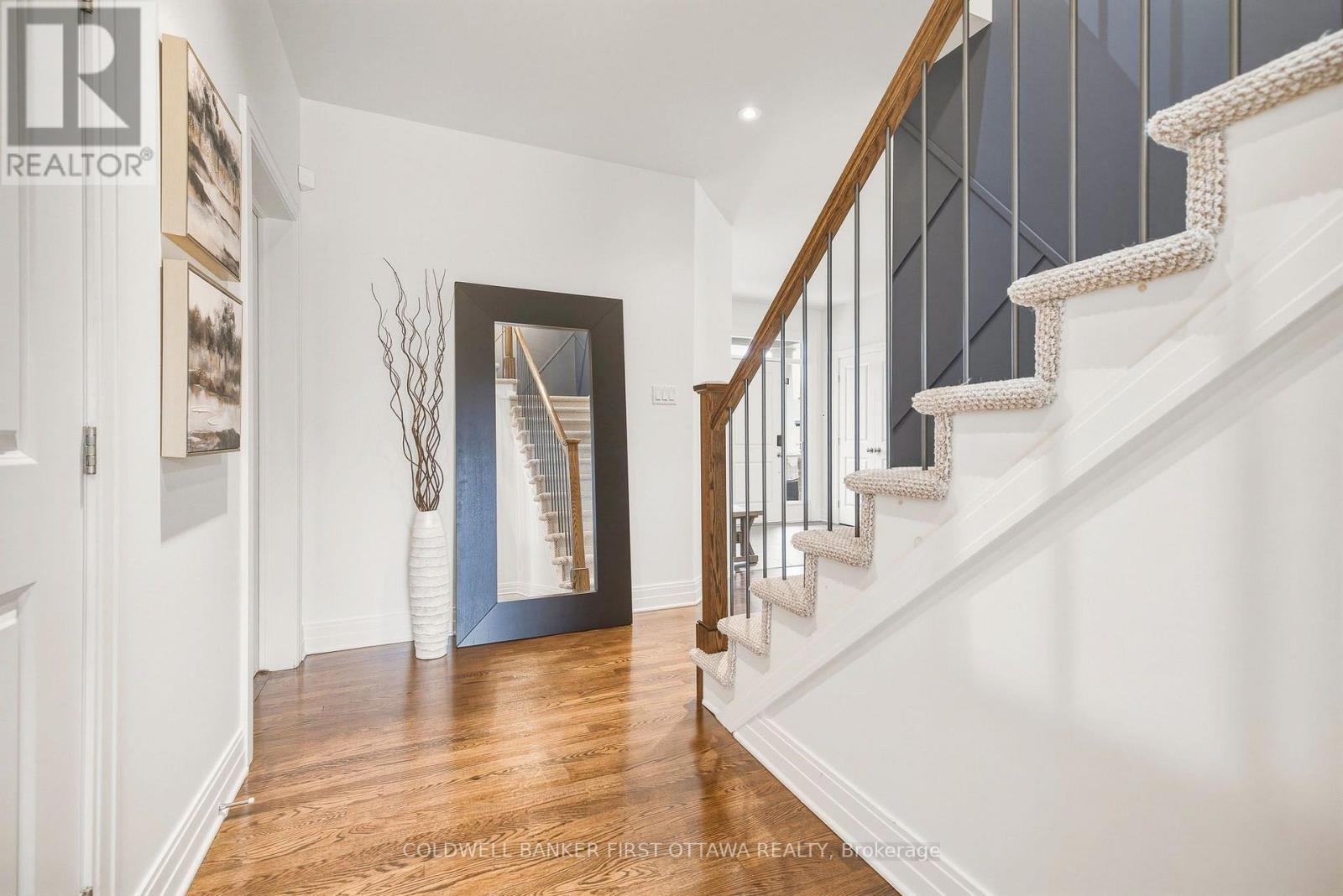 529 Adamson Crescent Property Photo 17