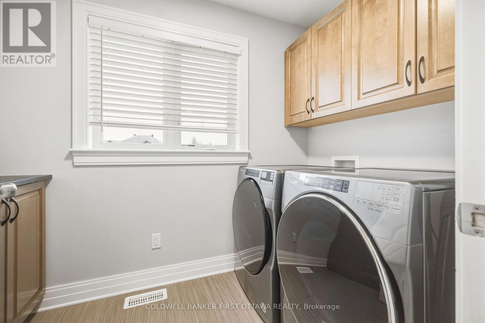 529 Adamson Crescent Property Photo 32