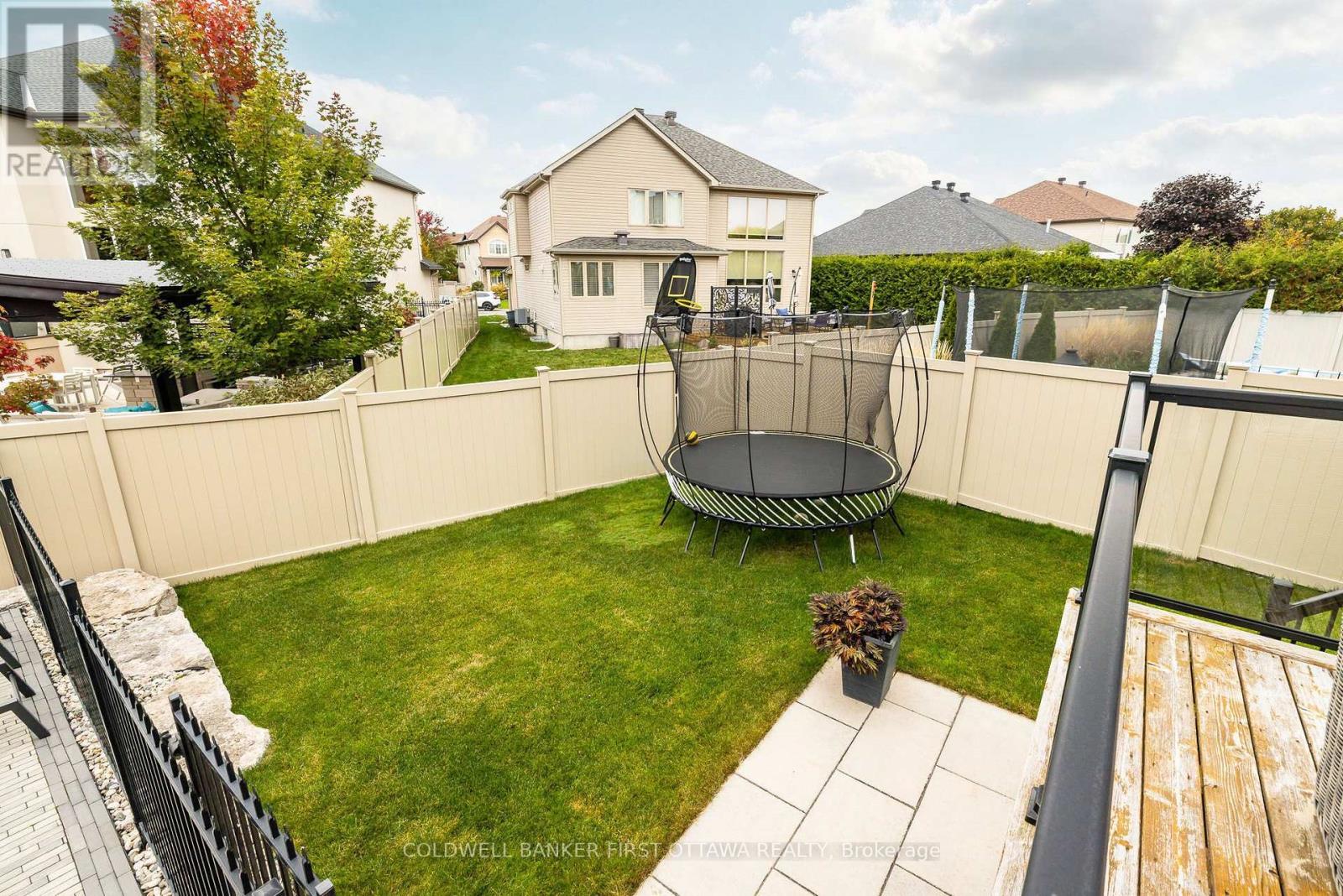 529 Adamson Crescent Property Photo 43