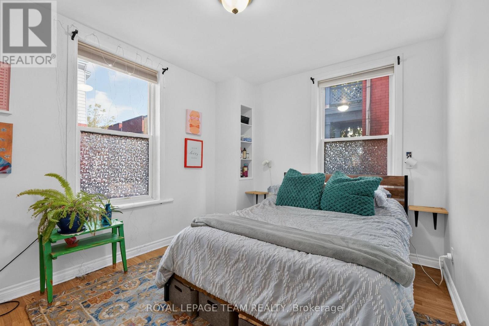 7 - 4 Eccles Street Property Photo 22