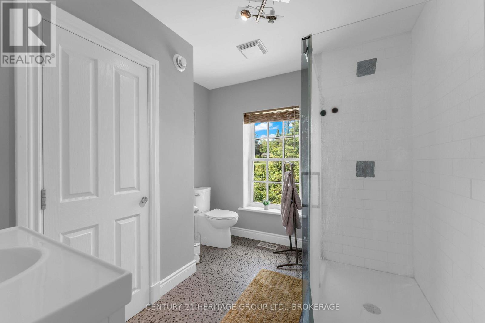509 Maple Lawn Drive Property Photo 37
