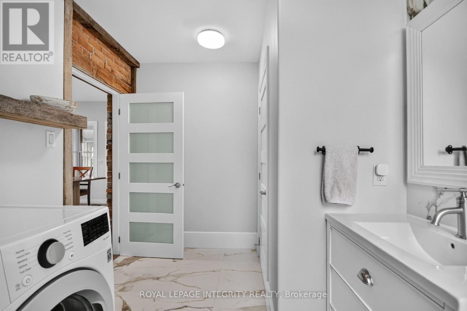 3131 River Road Property Photo 18