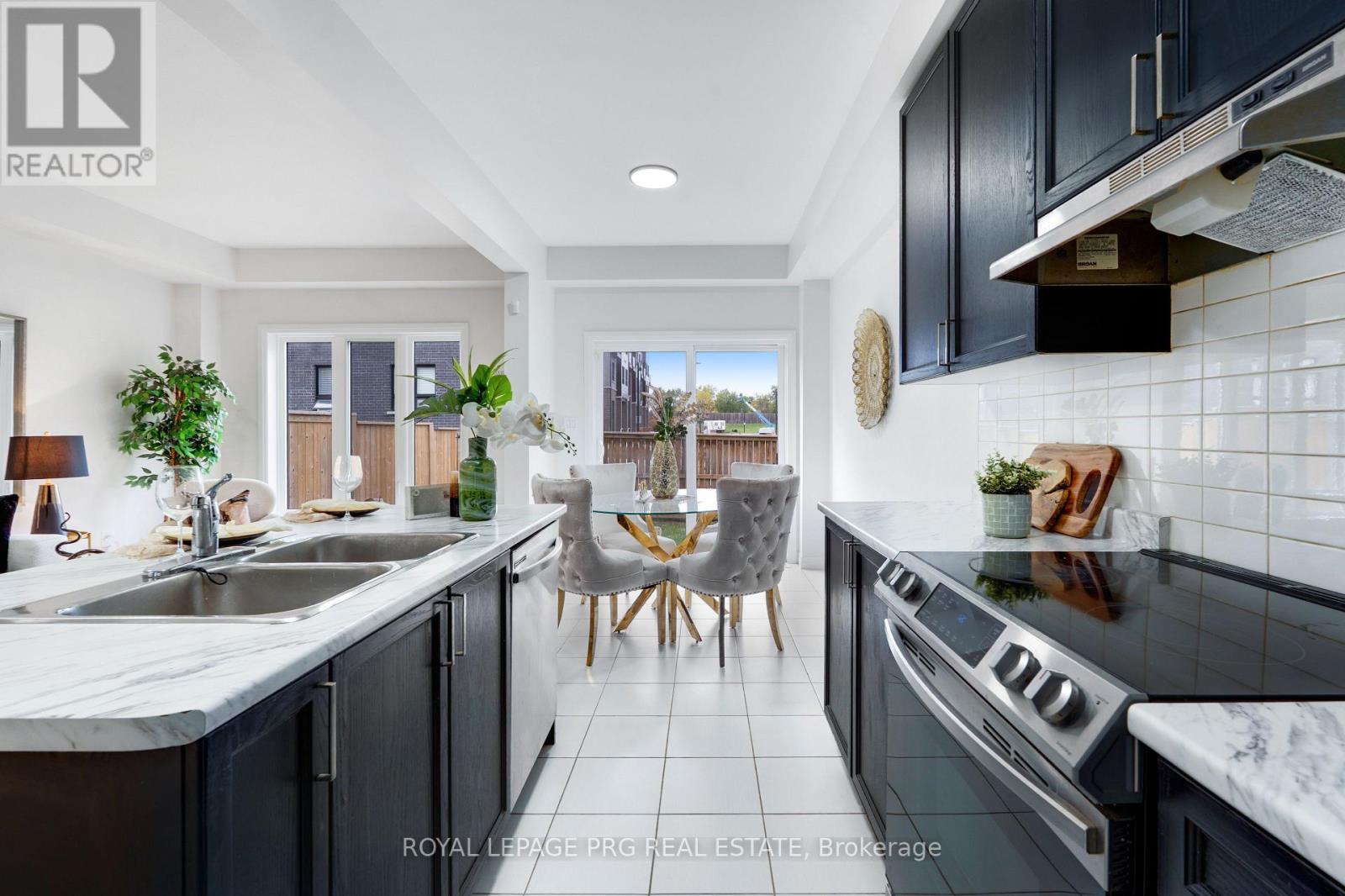 6631 Cropp Street Property Photo 7
