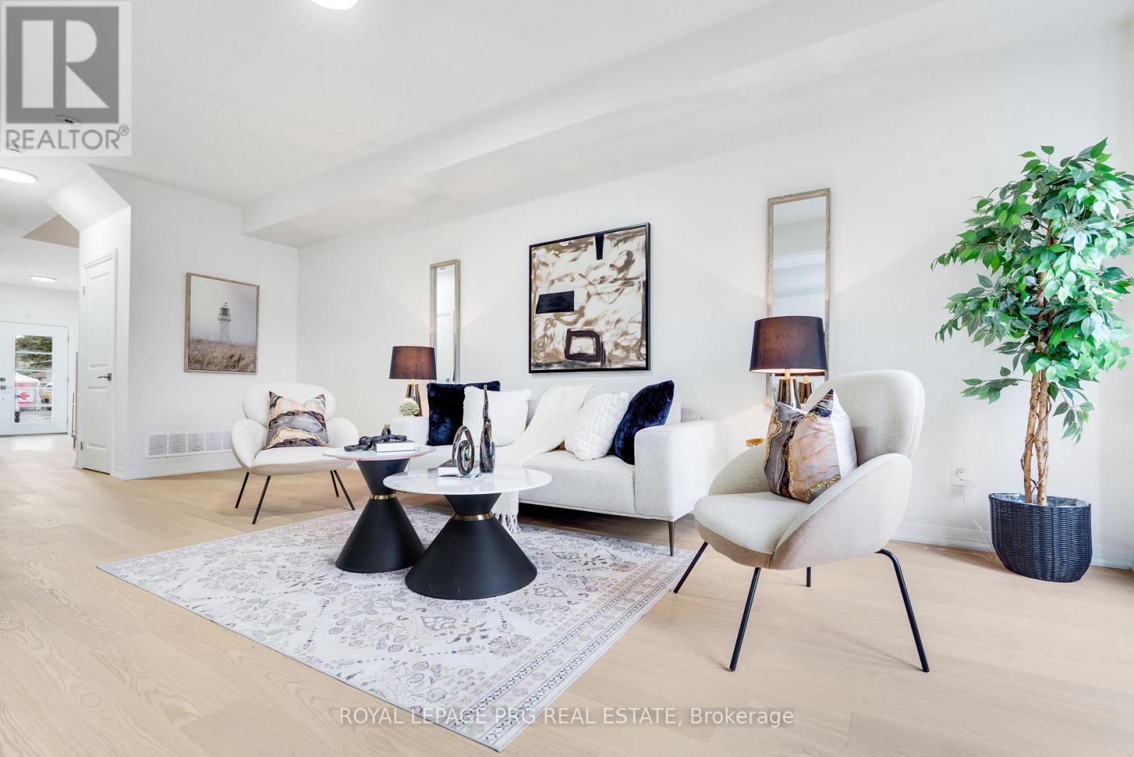 6631 Cropp Street Property Photo 17