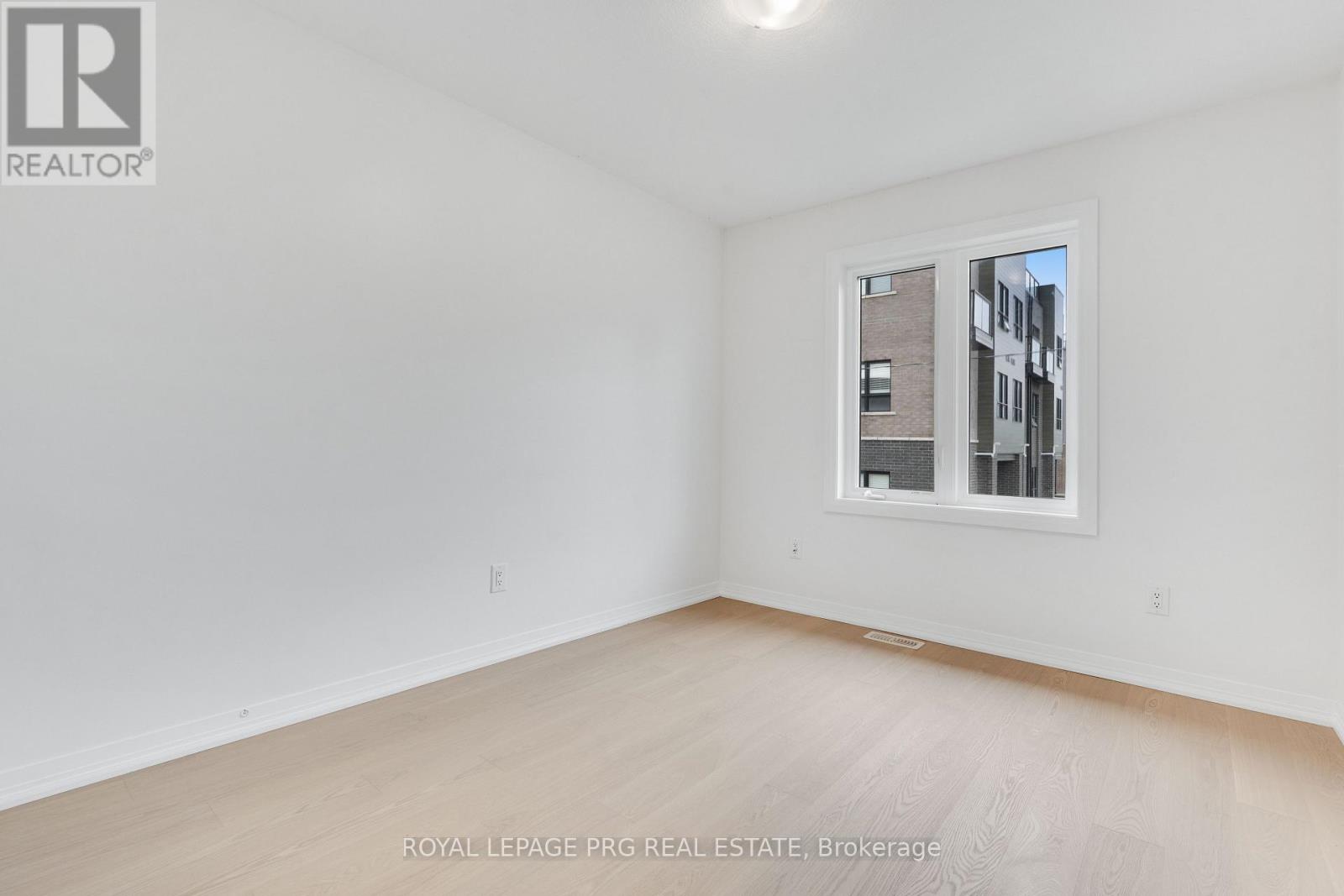 6631 Cropp Street Property Photo 28